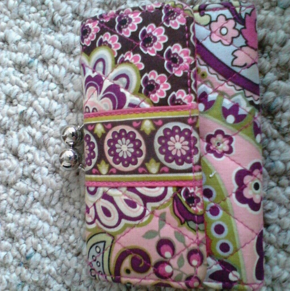 Vera Bradley Handbags - Vera Bradley purse and matching wallet